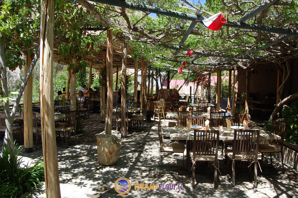 restaurante destileria mistral, pisco elqui, valle del elqui