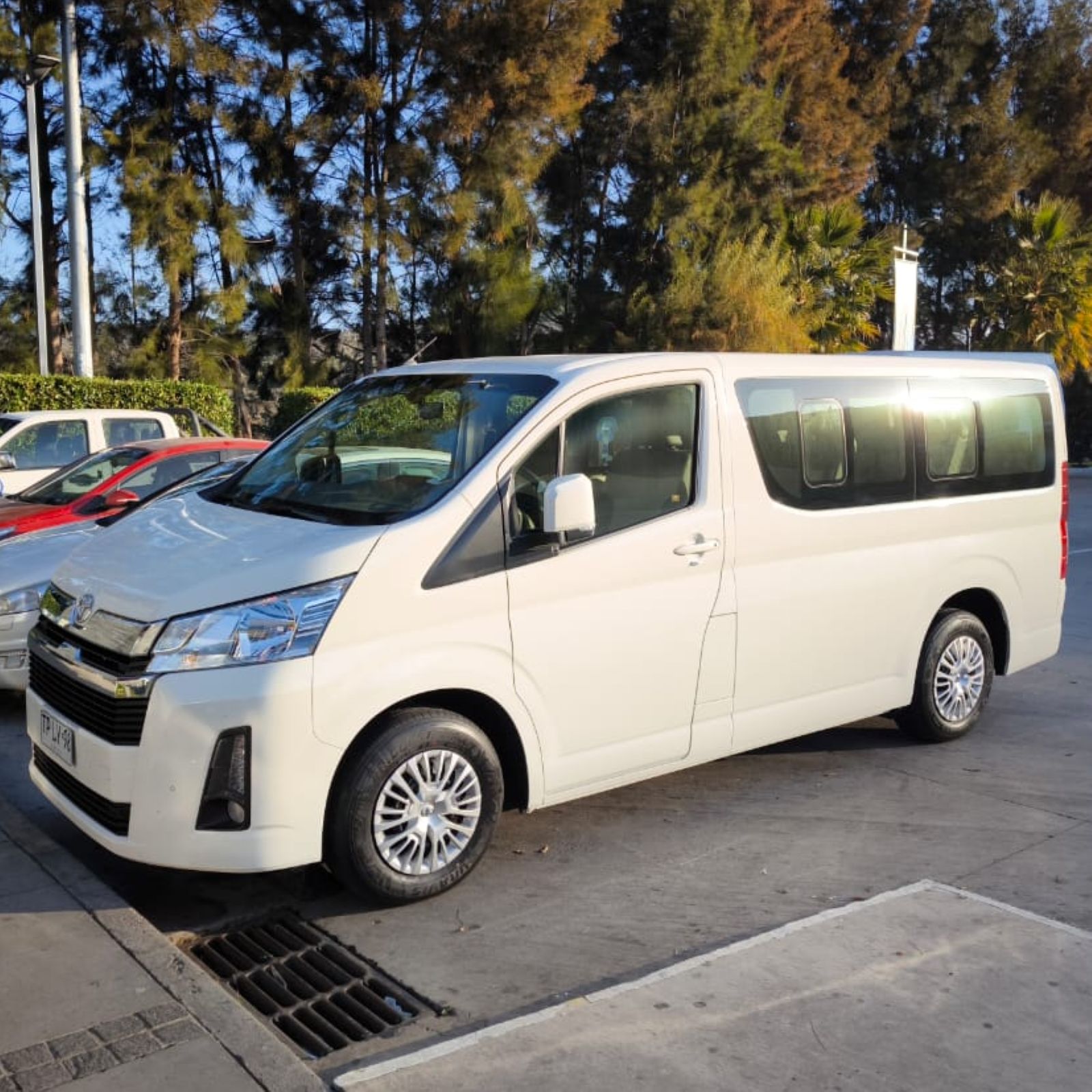 toyota hiace turismo 2024 1a1